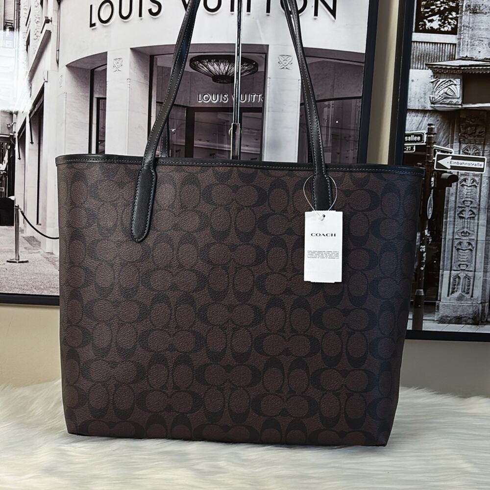 NWT COACH CITY TOTE IN SIGNATURE CANVAS WITH ROSE PRINT - Picture 5 of 10